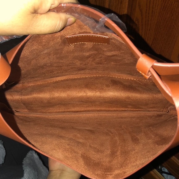 Neiman Marcus Tote. - Picture 4 of 8